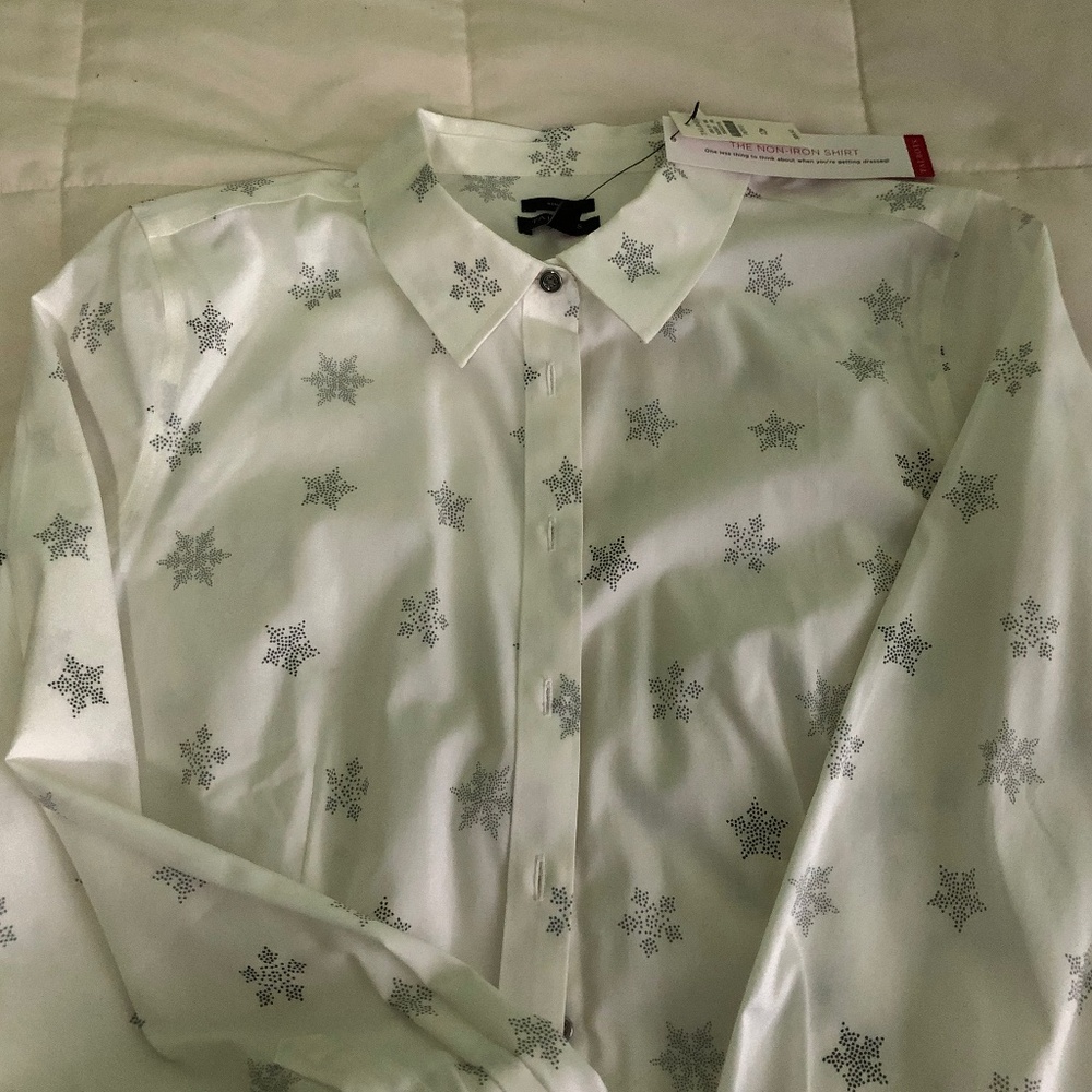 Talbots NWT long sleeve white snow flake blouse 12P